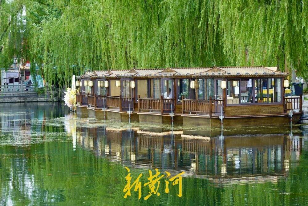 一年四季 泉在济南｜济南百花洲商业设施升级亮相，画舫船内可品茶赏景