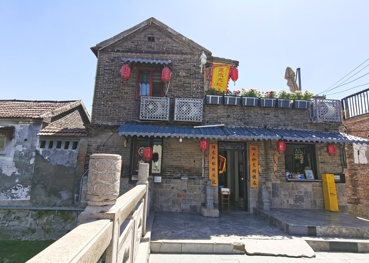 游老街观民居,济南"泉水院落"焕发新活力