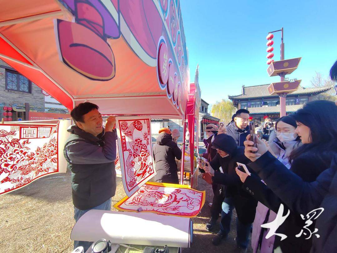 打卡济南百花洲，体验魅力“新潮年”