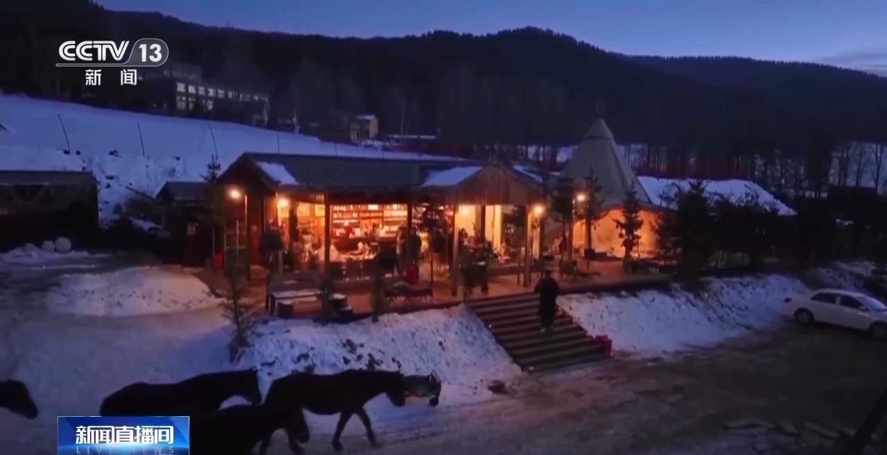 告别“到此一游”任务式打卡 00后假期旅游主打“爱你老己”