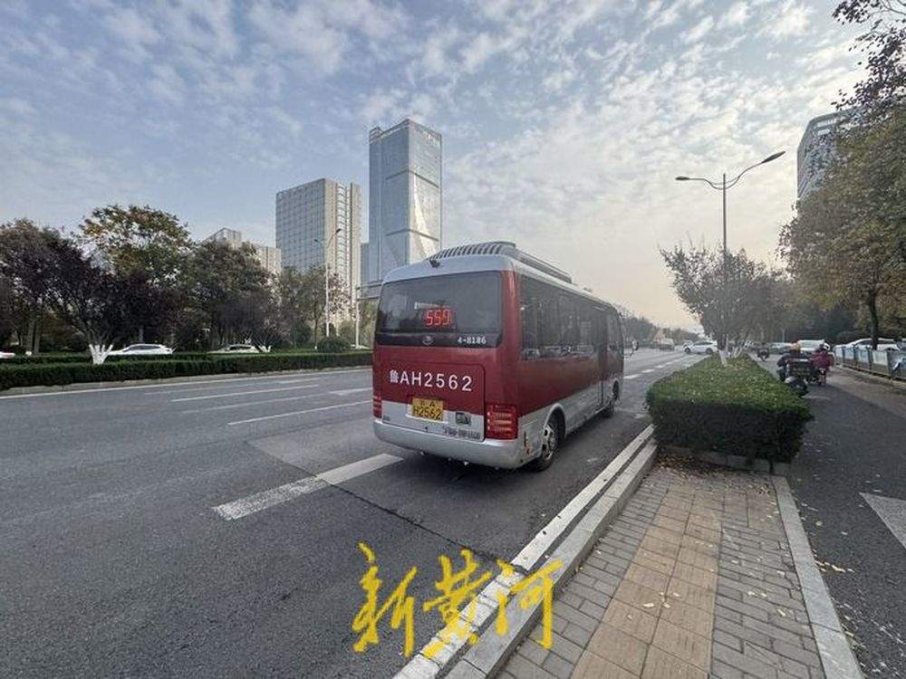 “腊西线”公交空白终结，559路今日通车！单程5.4公里仅需约20分钟，接驳地铁线实现快速换乘