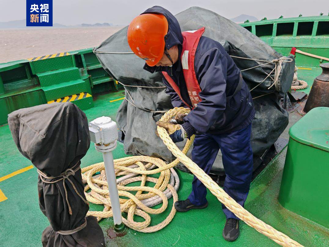浙闽沪港航系统多举措防台风 筑牢水上安全防线