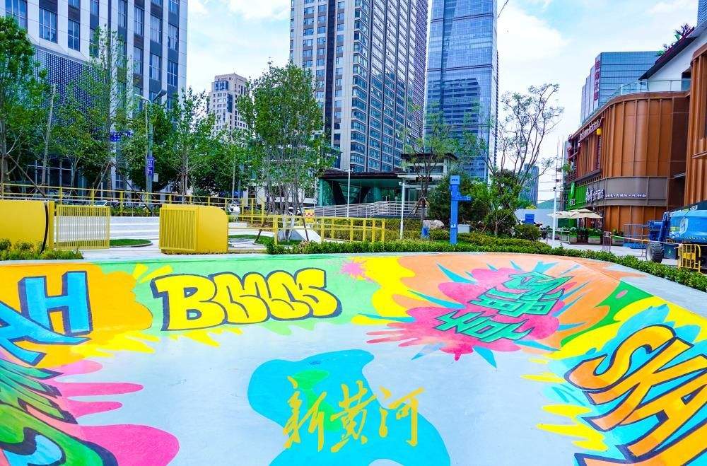 济南CBD核心区再添新景，“儿童友好城市”公园亮相安成街