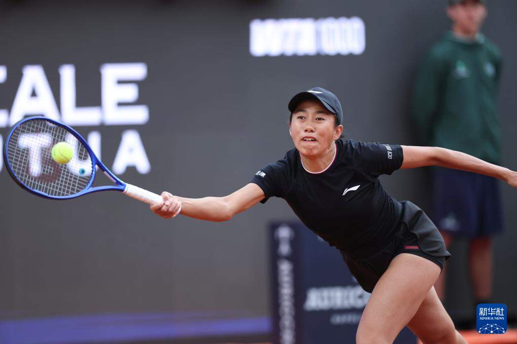 网球——WTA1000罗马站：张帅止步首轮