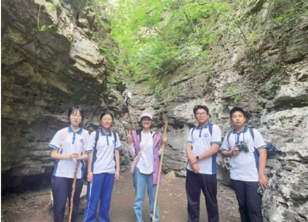 龙洞山访字行记:小字谦卑,大字崇高