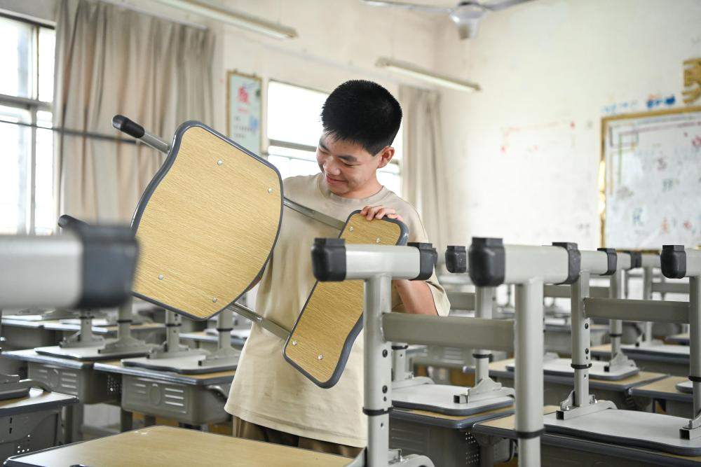 广西横州洪涝灾害受灾学校如期开学