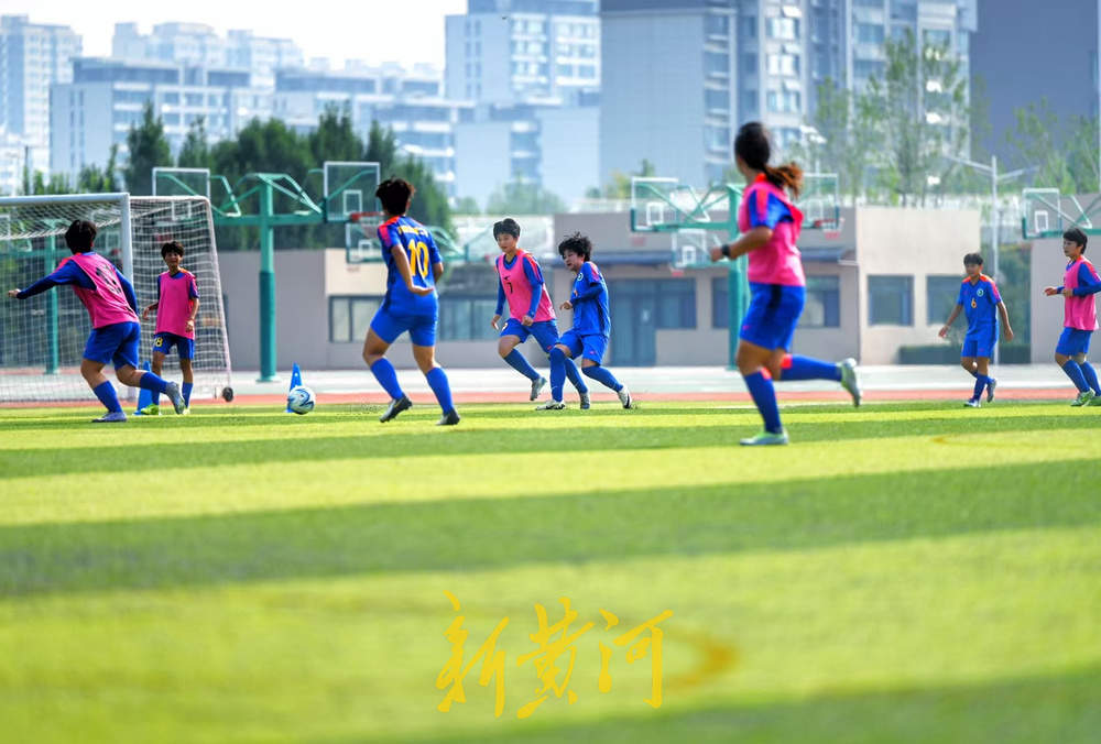 再踏征途！济南历城二中女足即将出战女乙联赛