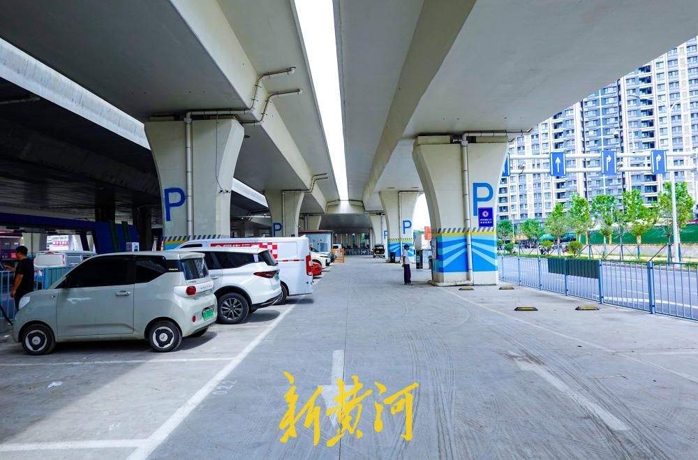 盘活桥下闲置空间,济南二环东路快速路匝道下增设停车场