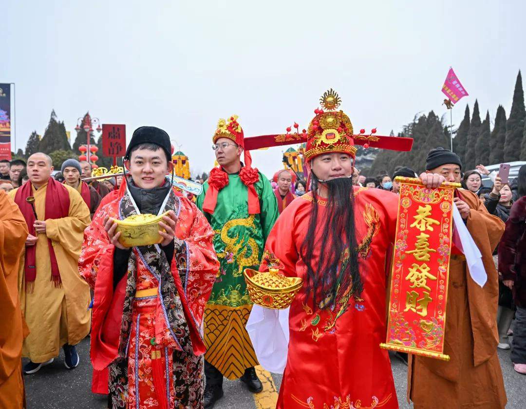 “独占鳌头”山东首演丨南山旅游景区春节狂欢最全攻略！