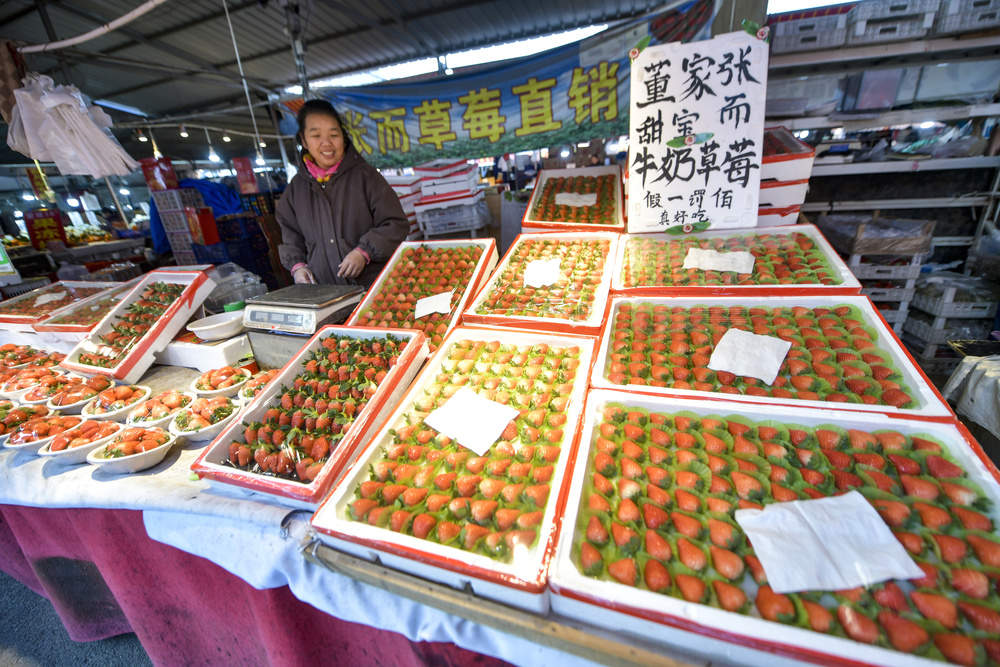 一个市场、一杯牛奶、一颗草莓,看见项目的力量