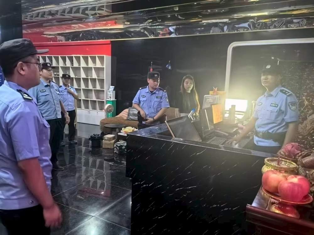 突击清查！济南警方开展娱乐场所夜间清查行动
