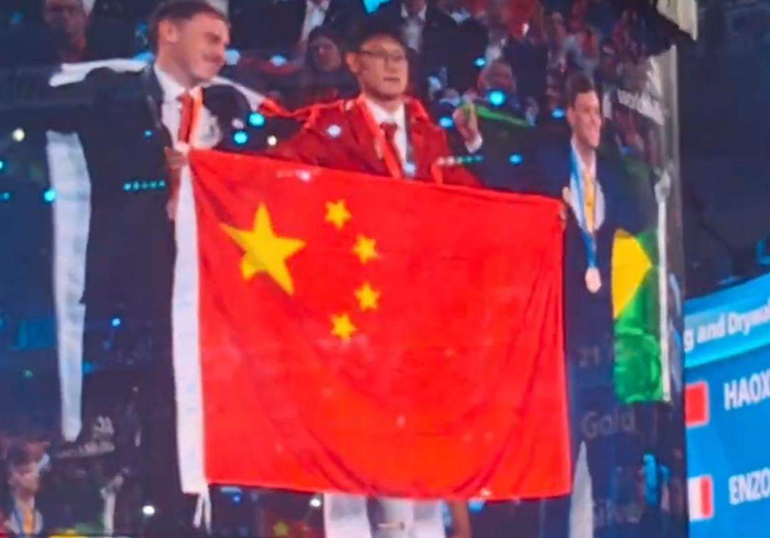 观世赛｜“刮大白”刮出世界第一！00后小伙薛浩鑫摘金，山东1金1铜1优胜收官