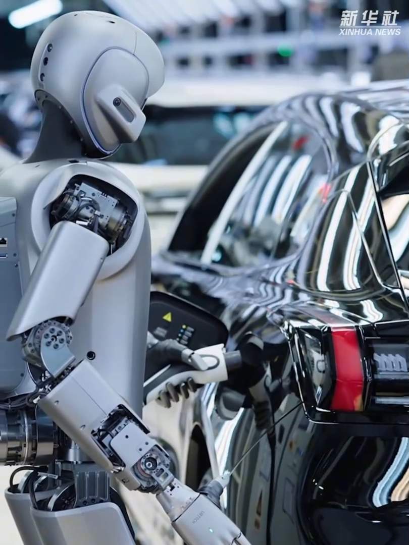 两会精神“智”启新程｜人工智能让机器人跑出“加速度”