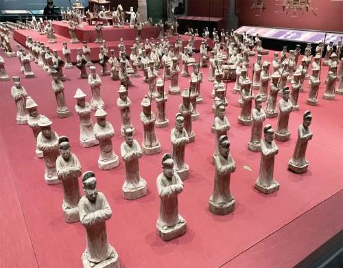 “鲁王之宝”正在省博展出 朱檀的“荒唐史”耐人寻味