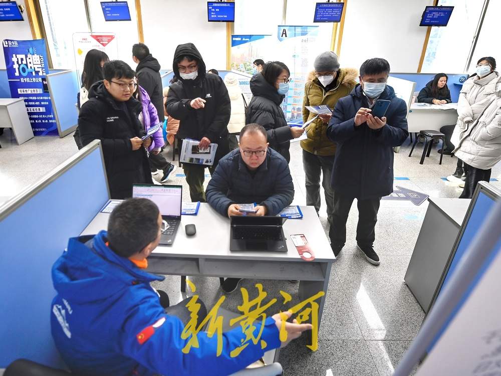 500+岗位来袭！济南春风行动招聘会开启AI带岗新潮流