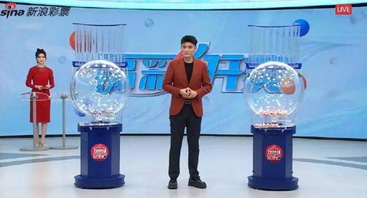 贵州开出6.8亿双色球巨奖，中奖者现身：28岁，平时做小生意