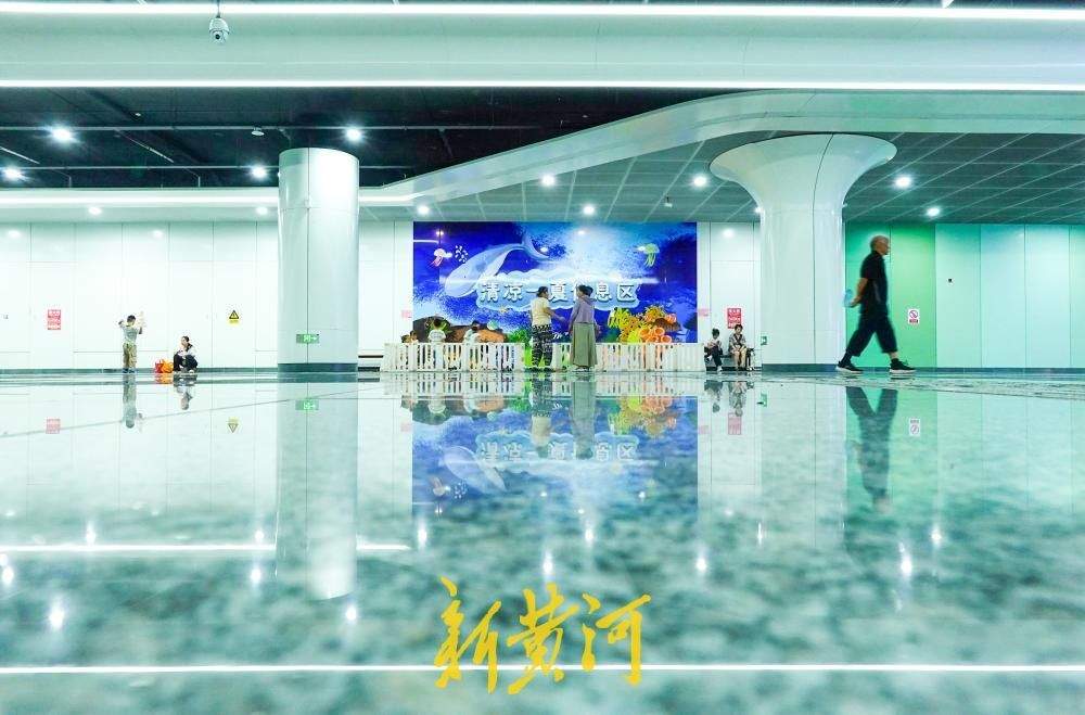 地下通道变身“遛娃宝地”，清凉空间受泉城市民热捧