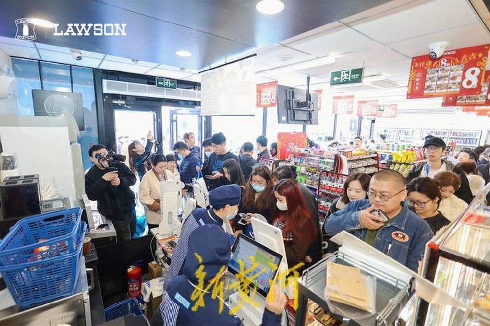 罗森便利店在山东首批开业17家门店，主要分布在历下、高新