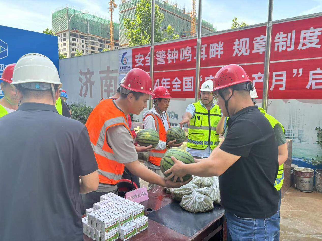 最高42℃！未来三天高温持续，山东各地多措并举全力应对“烤验”