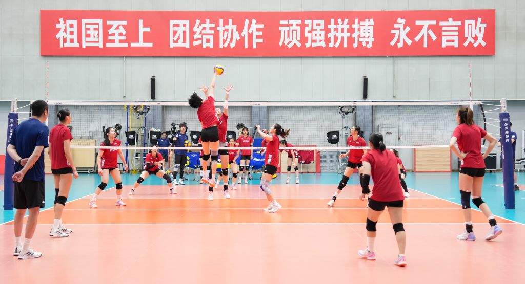 女排亚锦赛，谁能直通洛杉矶奥运会？
