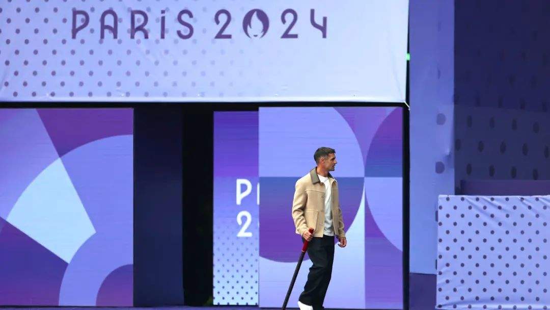 谁懂啊 混双决赛前邓亚萍为啥敲三下木棍