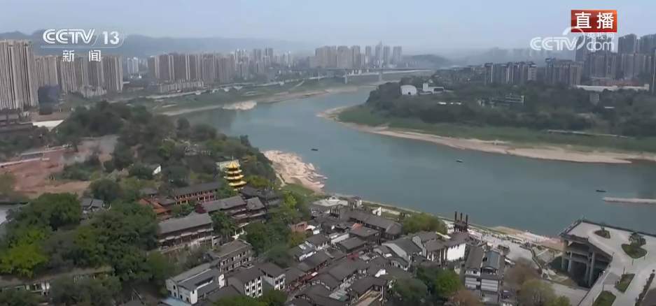 “文旅+烟火气”解锁跨界新场景 古镇“小而美”激活假日“大流量”