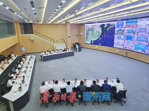 全市防范应对第13号台风“白海豚”工作调度会议召开 刘强讲话 于海田主持