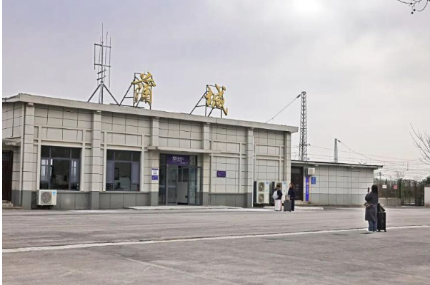 网友“评选”全国最小火车站：麻雀虽小，五脏俱全