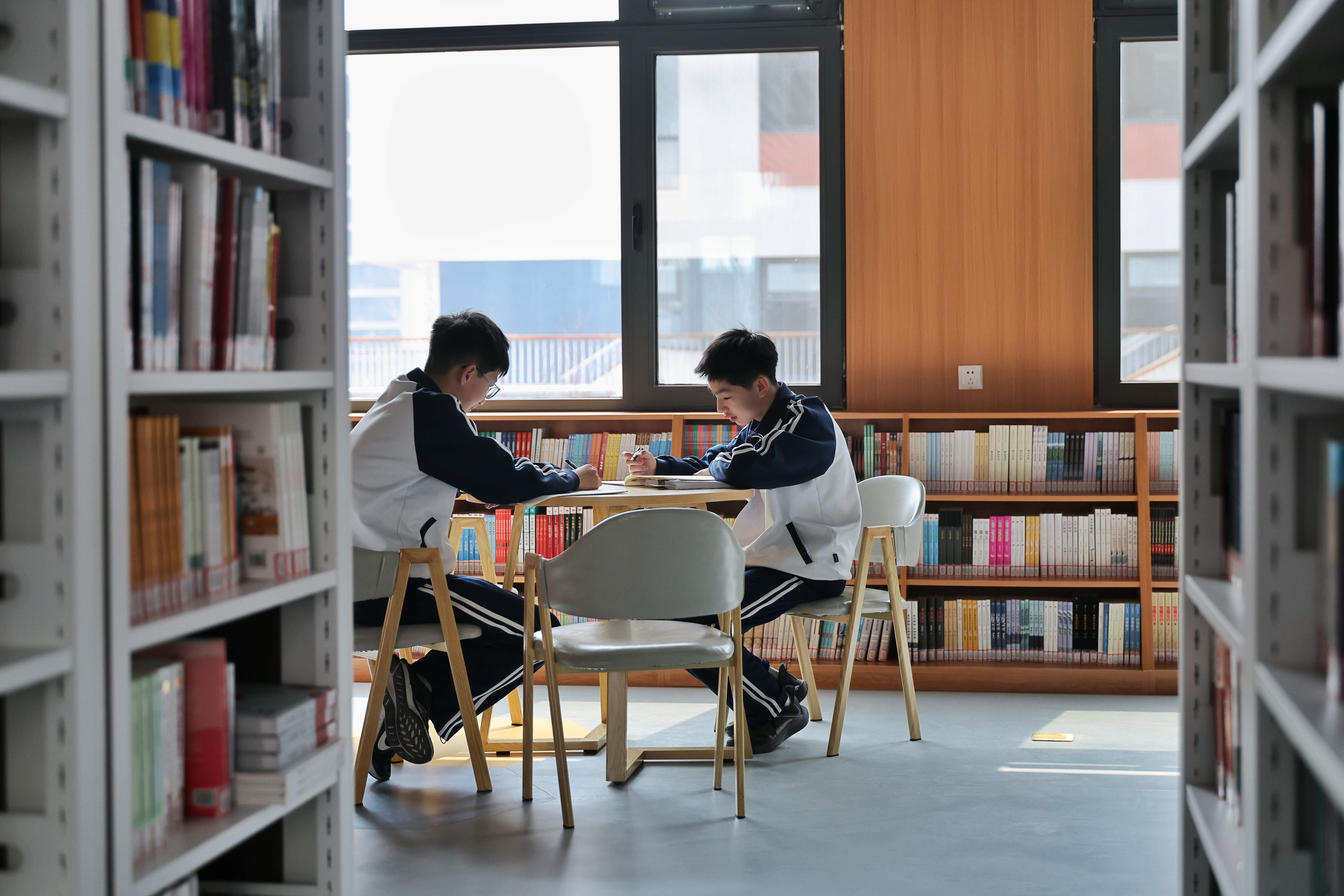 一见·从这所学校，读懂承接疏解与城市发展的统一关系