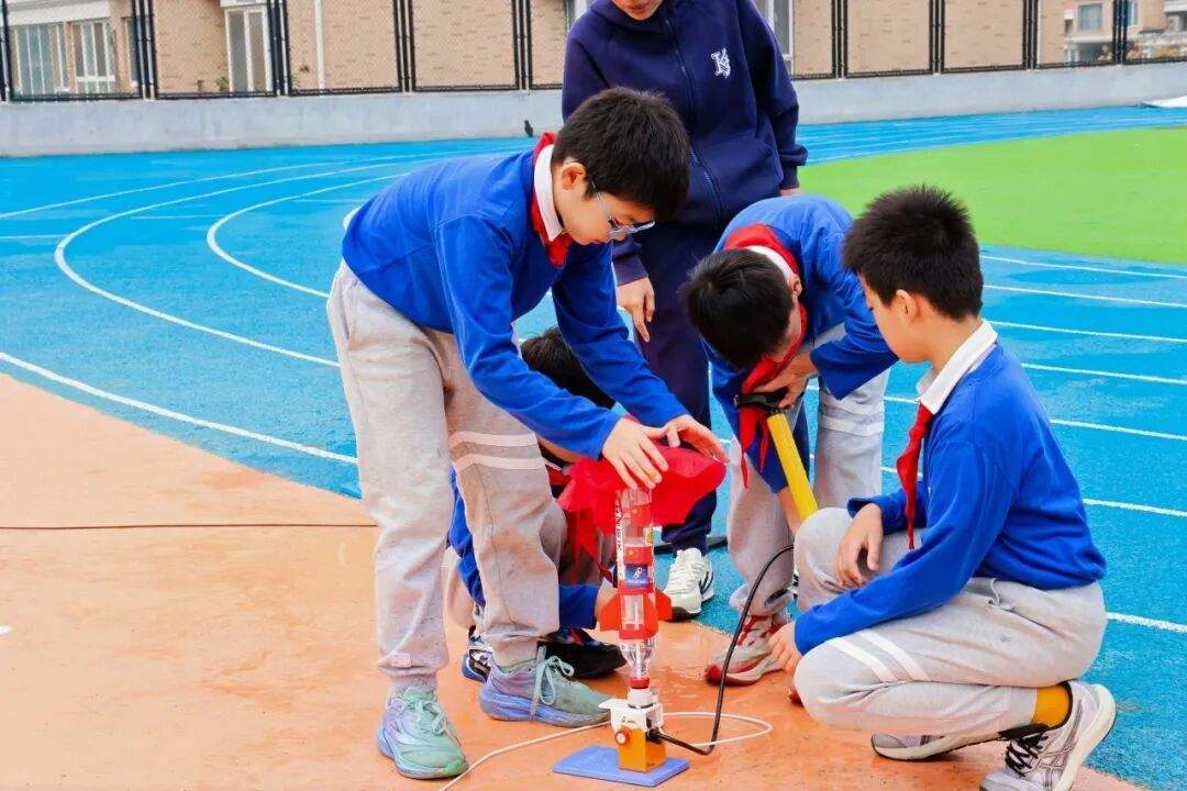 第五届科技节收官！开元校园秒变“科技乐园”