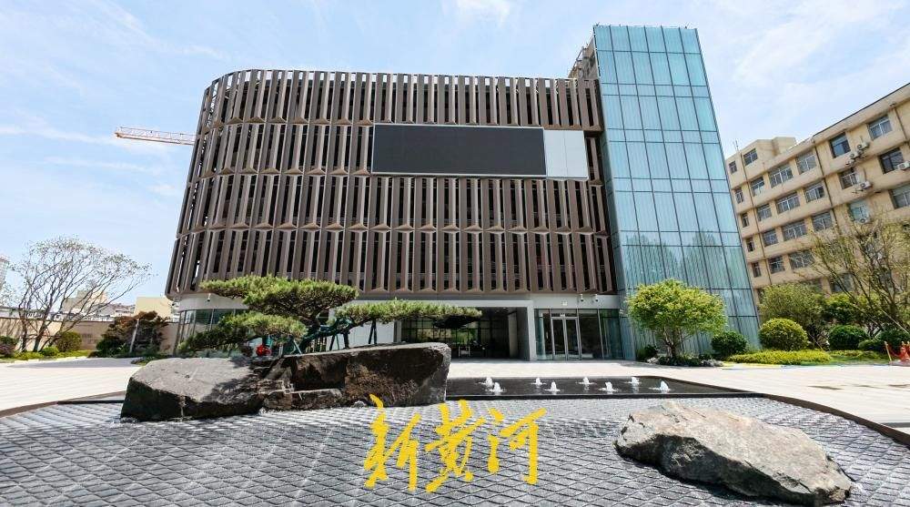 原历城商场拆除后建起新展厅  洪楼城市更新首个商业项目将开放