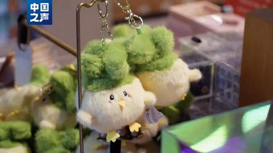 “蒜鸟~蒜鸟~”武汉公交“劝和员”表现亮眼