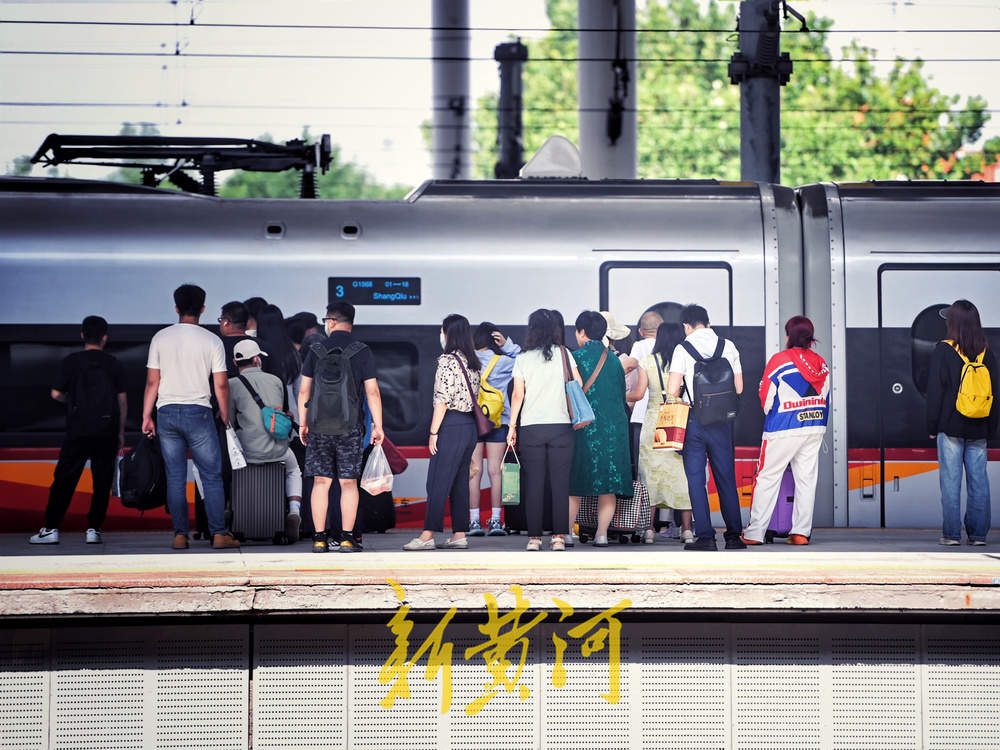 端午假期“短途游”受追捧 