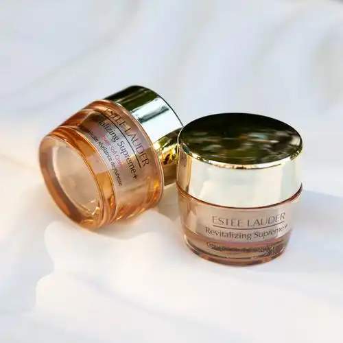 如何养成“健康好气色”?2025年美白面霜剖析,科技力与使用感双维解析