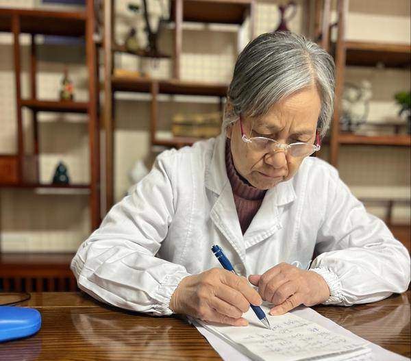 云太医上海分院（上海宗济堂）徐勤主任：以仁心仁术治疗卵巢早衰