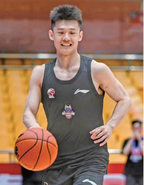 山东高速男篮季前赛三连胜，进攻端需继续磨合 主教练邱彪高度认可球队精神面貌