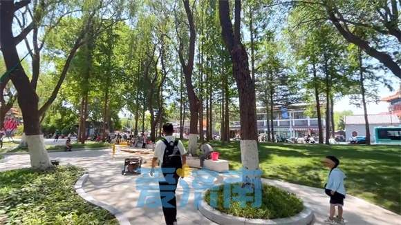 大明湖持续改造新绿道，遐园与文庙同框