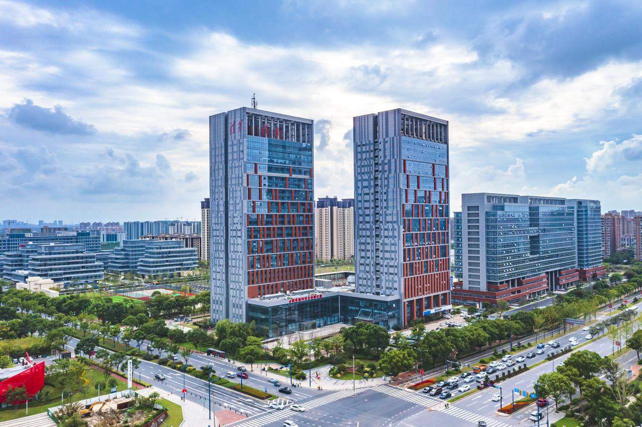 第一视点丨时代变迁 精神永恒——写在“红船精神”提出20周年之际