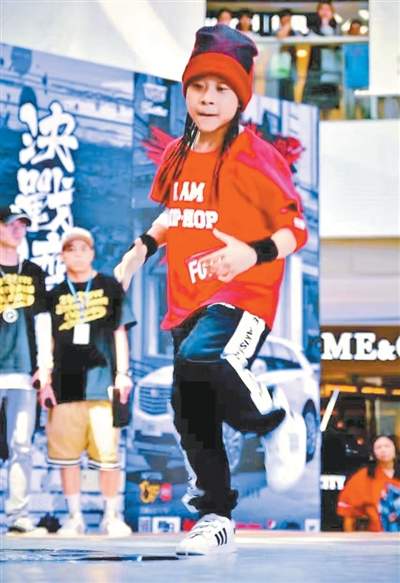 霹雳舞世锦赛冠军郭朴:我的目标从未改变,就是冠军