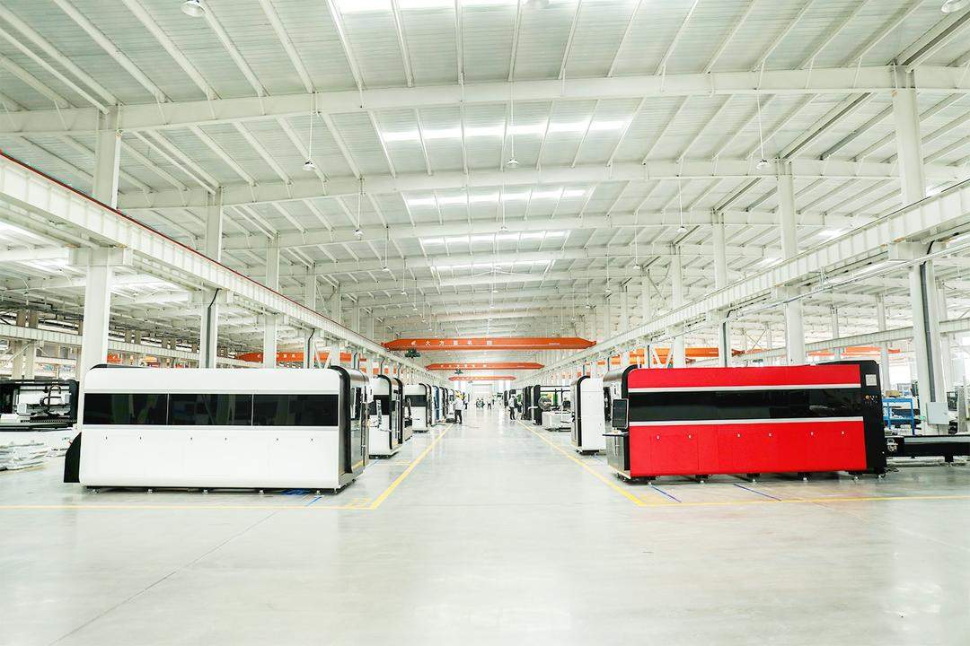 蹲点调查｜这束光，切开全球市场