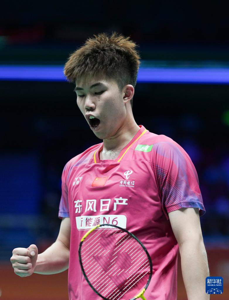 羽毛球——亚锦赛:翁泓阳晋级男单八强