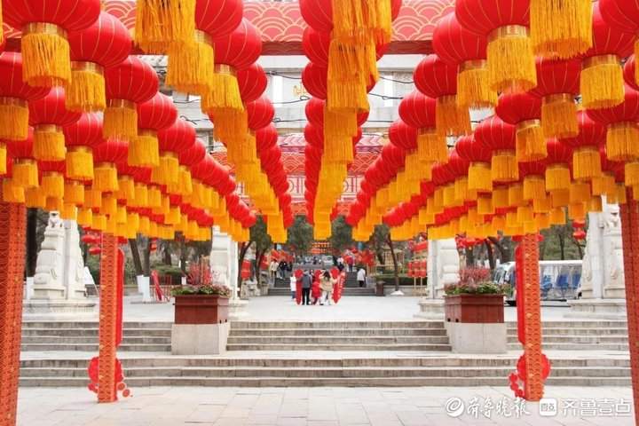 “泉”在济南过大年 