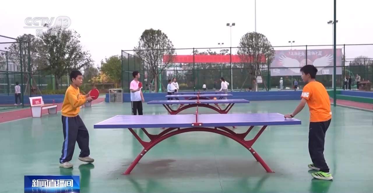 绿茵经济“踢”出大市场 小城赛事拉动12亿消费