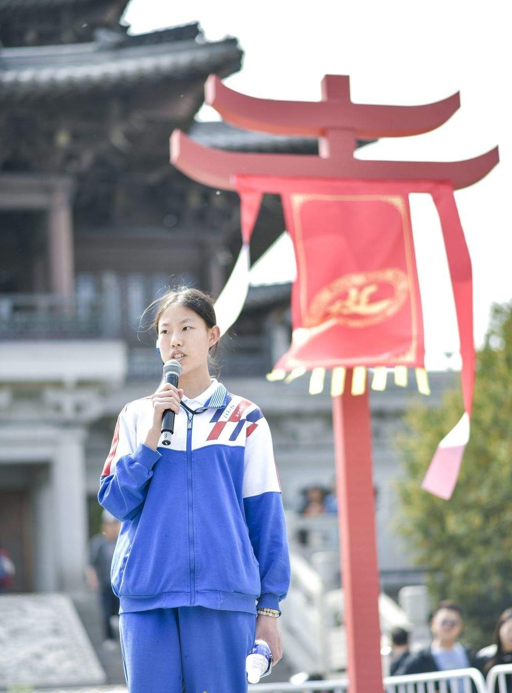 “泉”在济南过五一｜超然楼“对诗”超“燃” 山大博士勇猛攻擂