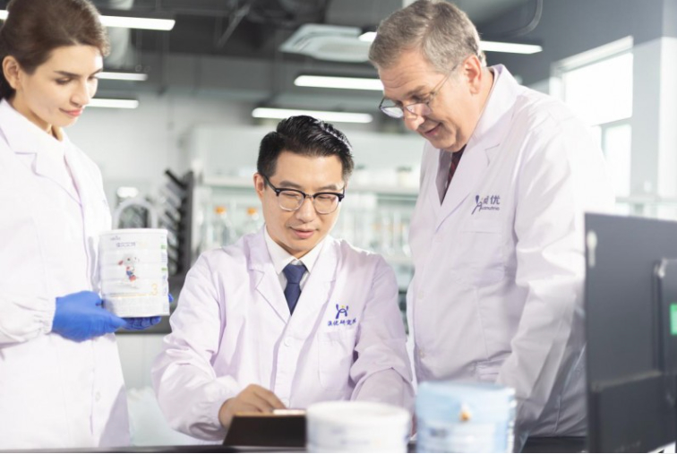 婴儿奶粉选购指南，一文带你选中放心奶粉