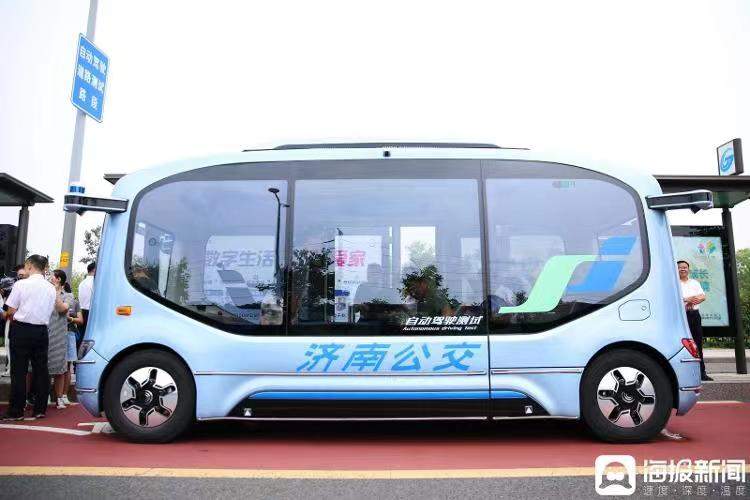萝卜快跑在济南路测？主管部门：未批准无人驾驶出租车上路测试