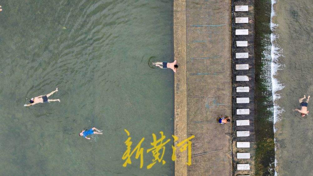 桑拿天开启，泉城市民进山亲水纳凉