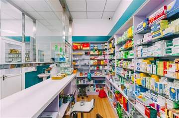 初中生“嗑药”进ICU!违规卖未成年人处方药怎么罚?