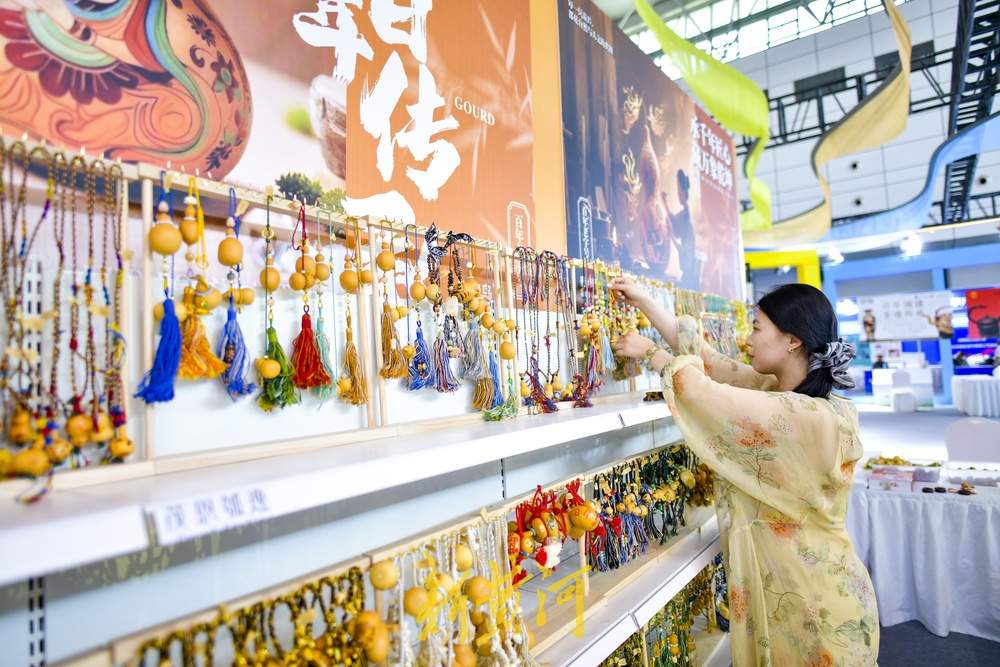 山东外贸优品购物节明日在济开启，快来家门口 “淘”外贸好物