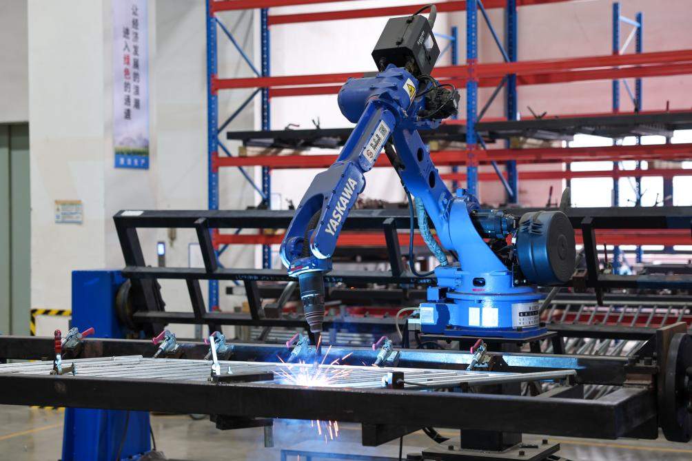 中国经济样本观察·“镇”了不起丨孩子的“快乐老家”在这里！“玩”出来的50亿元“教玩产业”